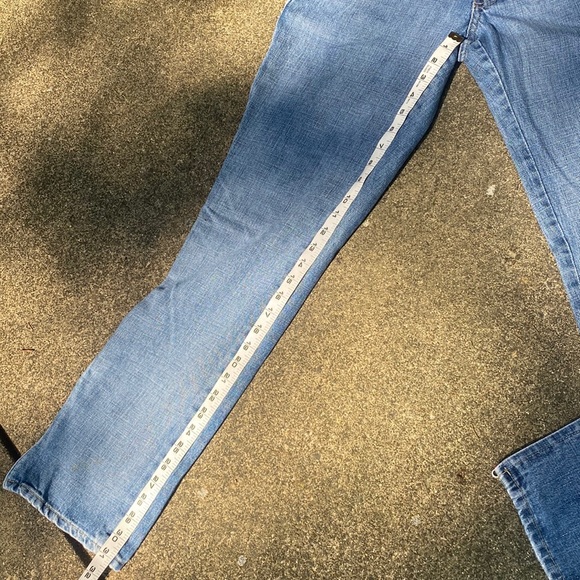 Diesel Only The Brave Jeans, red zipper on the pockets, & the side of the legs. - Picture 6 of 9